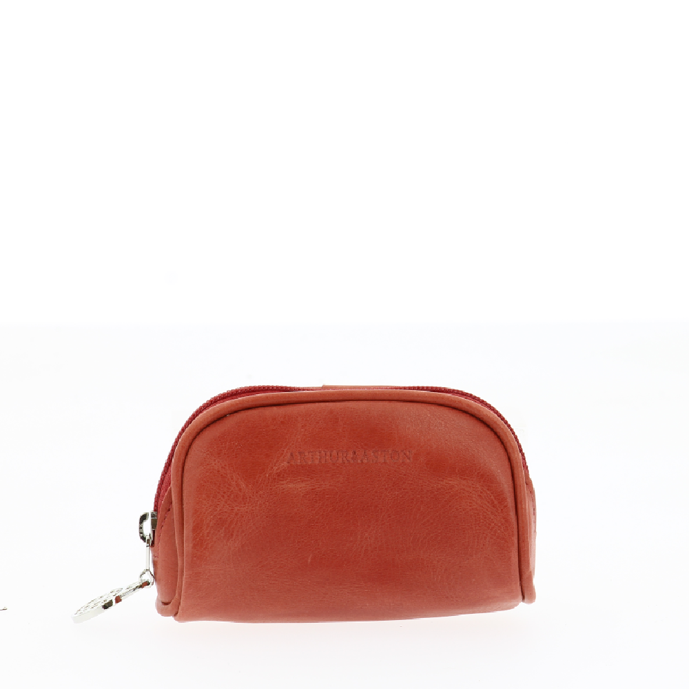 Half-moon purse in oiled leather Pink