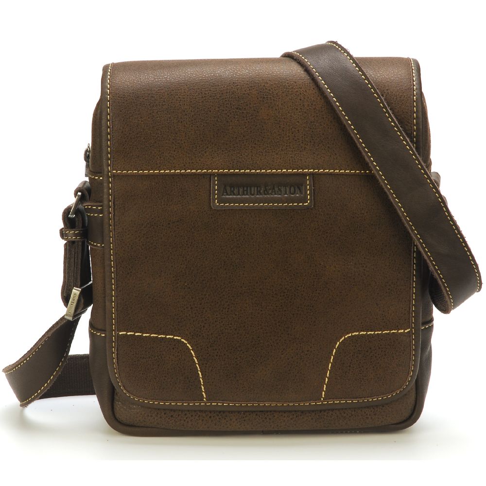 Marco leather flap crossbody bag