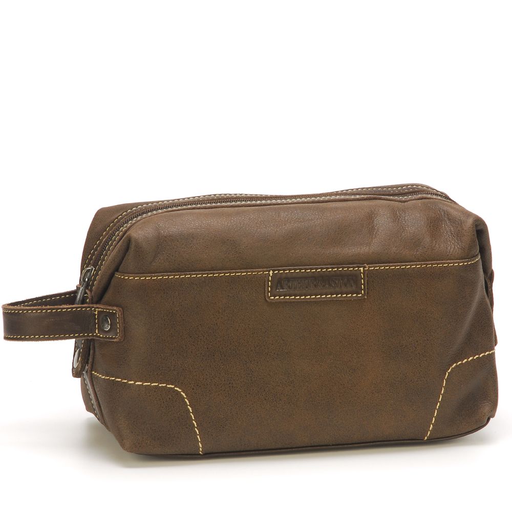 Marco leather toiletry bag
