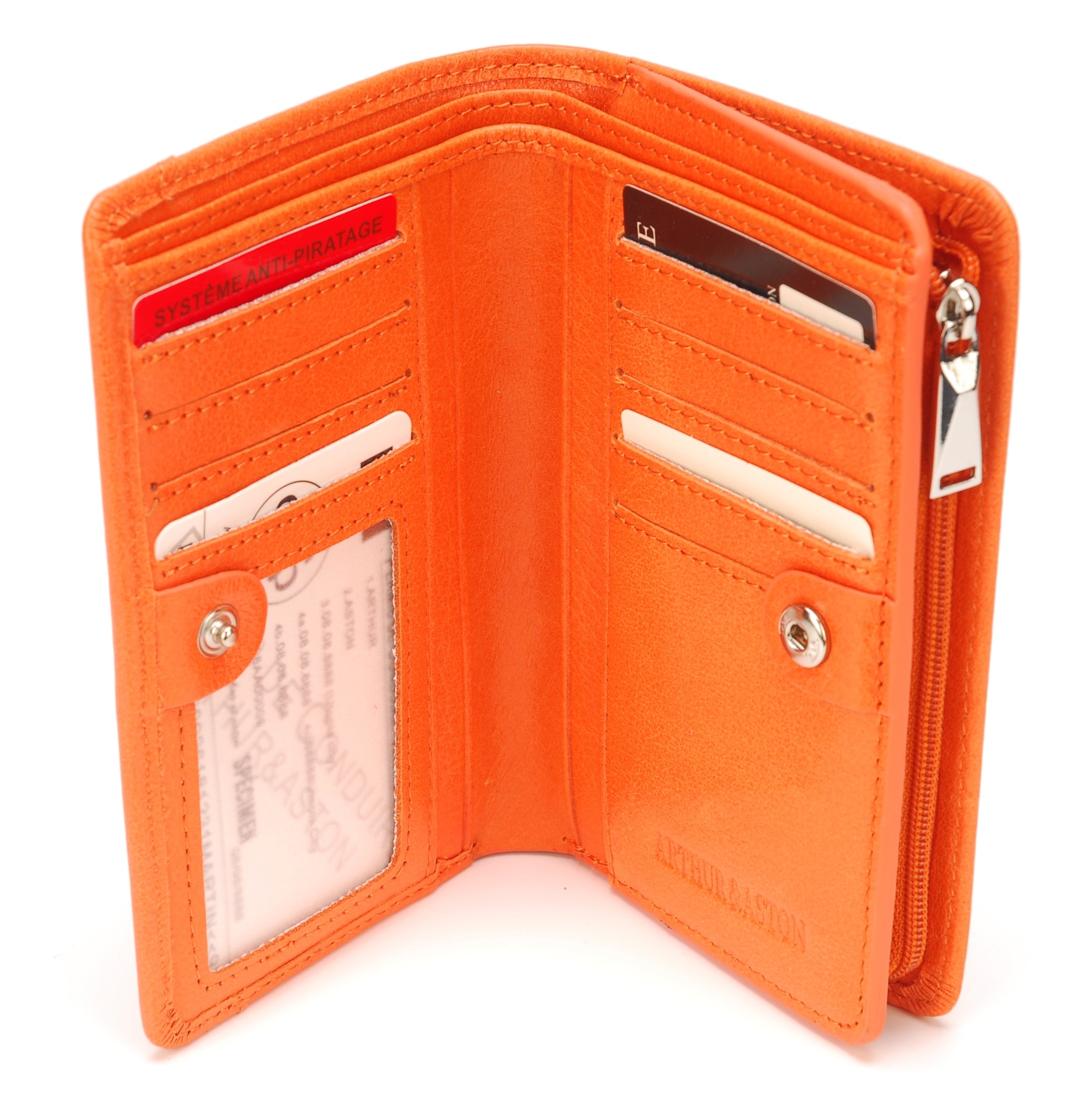 Juliette wallet in buffalo leather