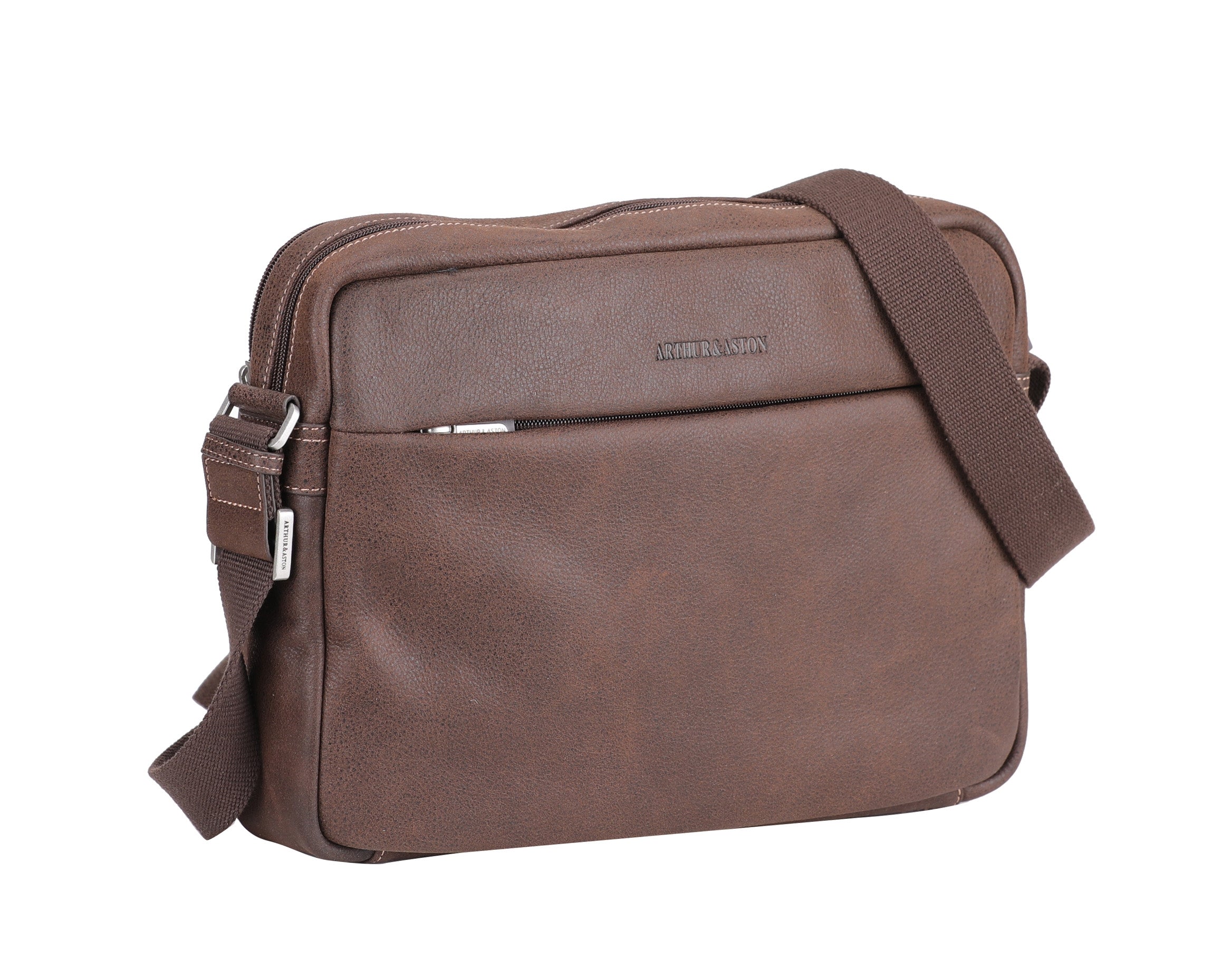 Cristiano destroyed leather messenger bag