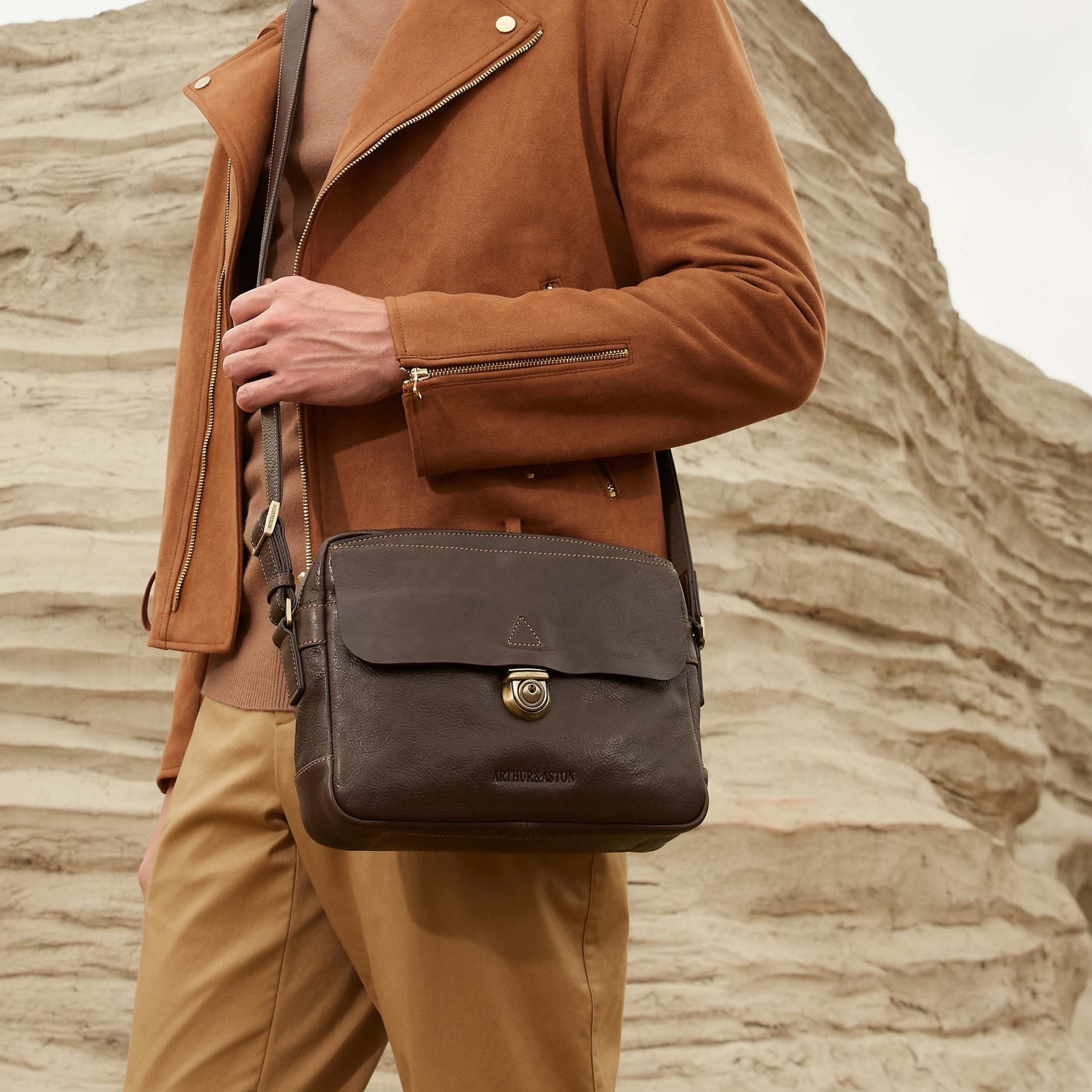 Besace Sergio cuir vachette végétal