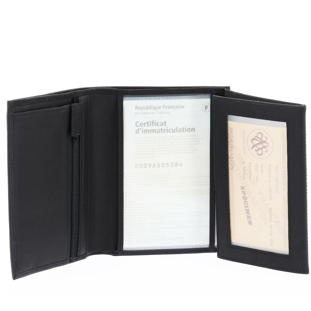 Louis large format oiled leather wallet