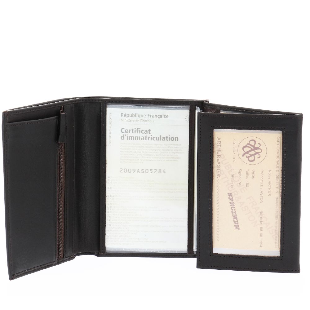 Louis large format oiled leather wallet