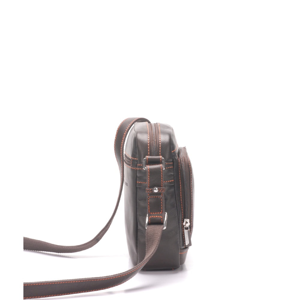 Medium crossbody bag Pablo model in dipped leather