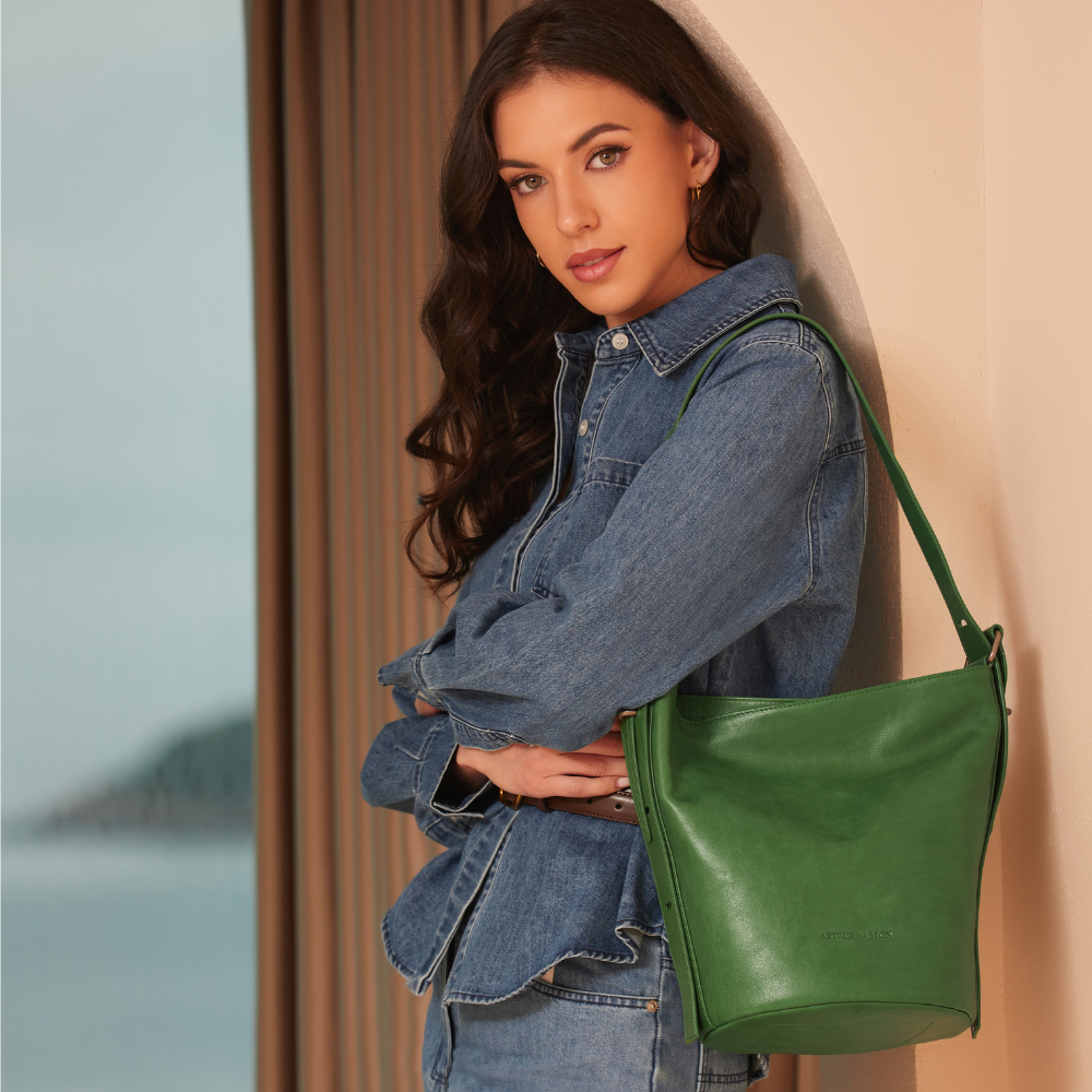 Edith Leather Shoulder Bucket Bag