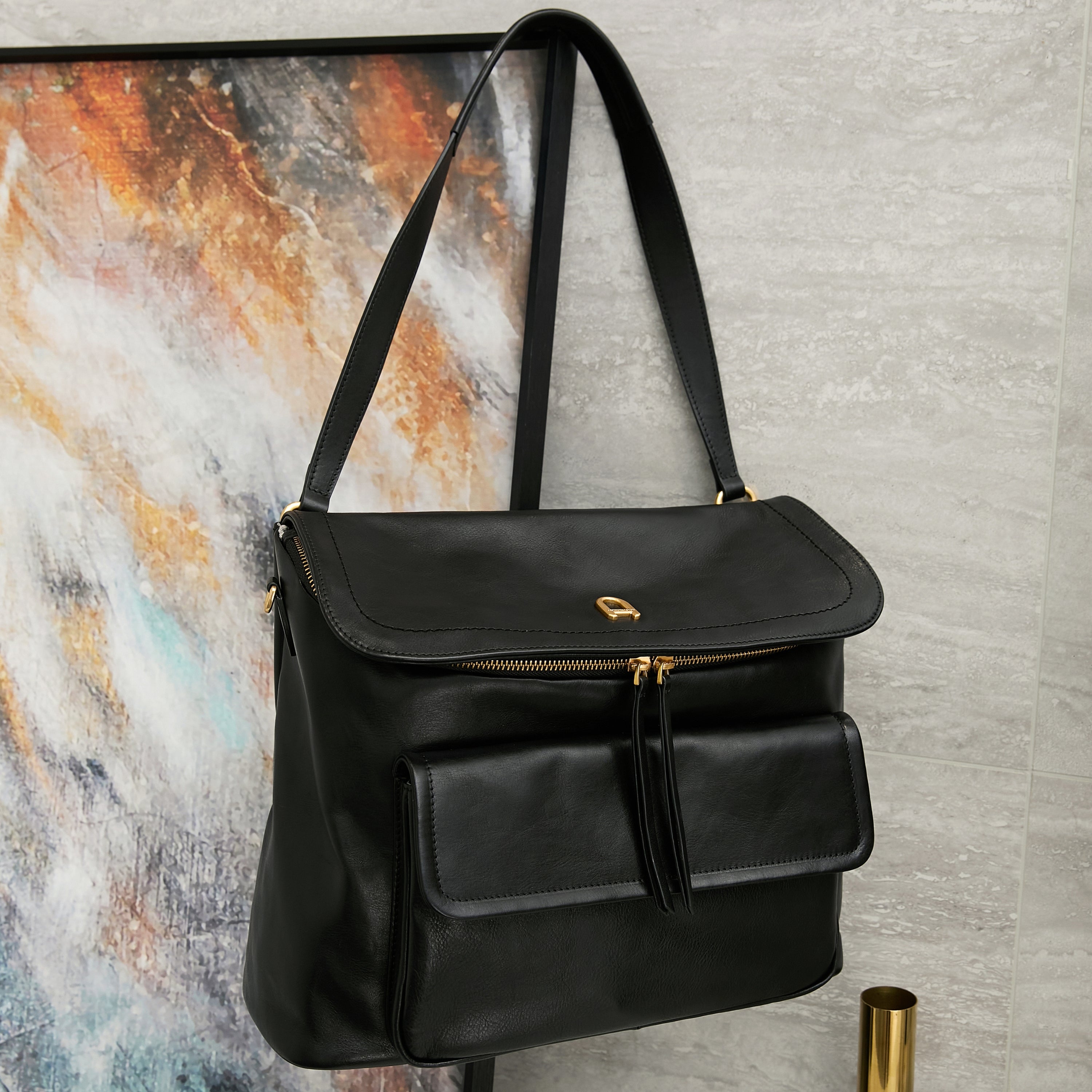 Luna cowhide leather shoulder bag