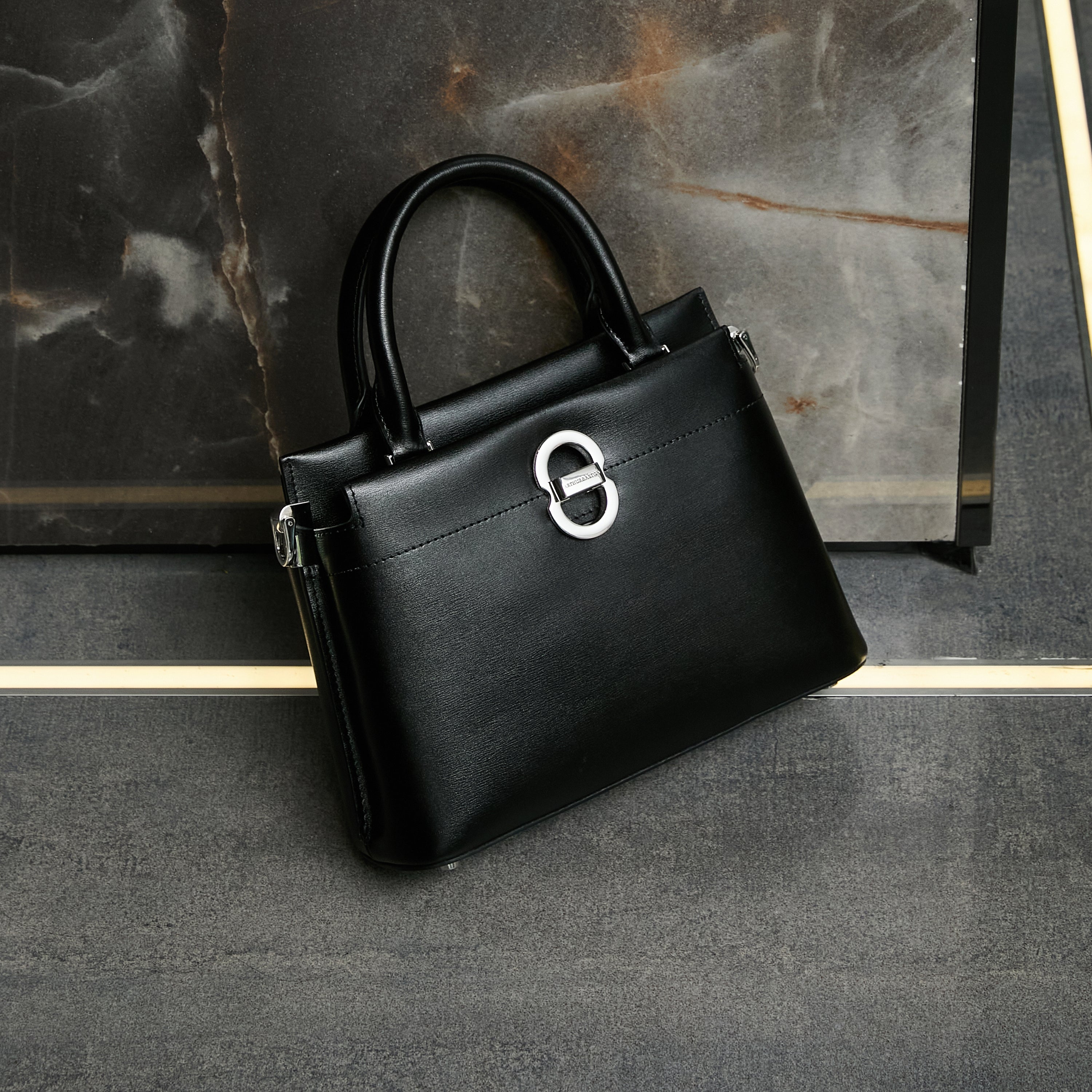 Hailey leather handbag