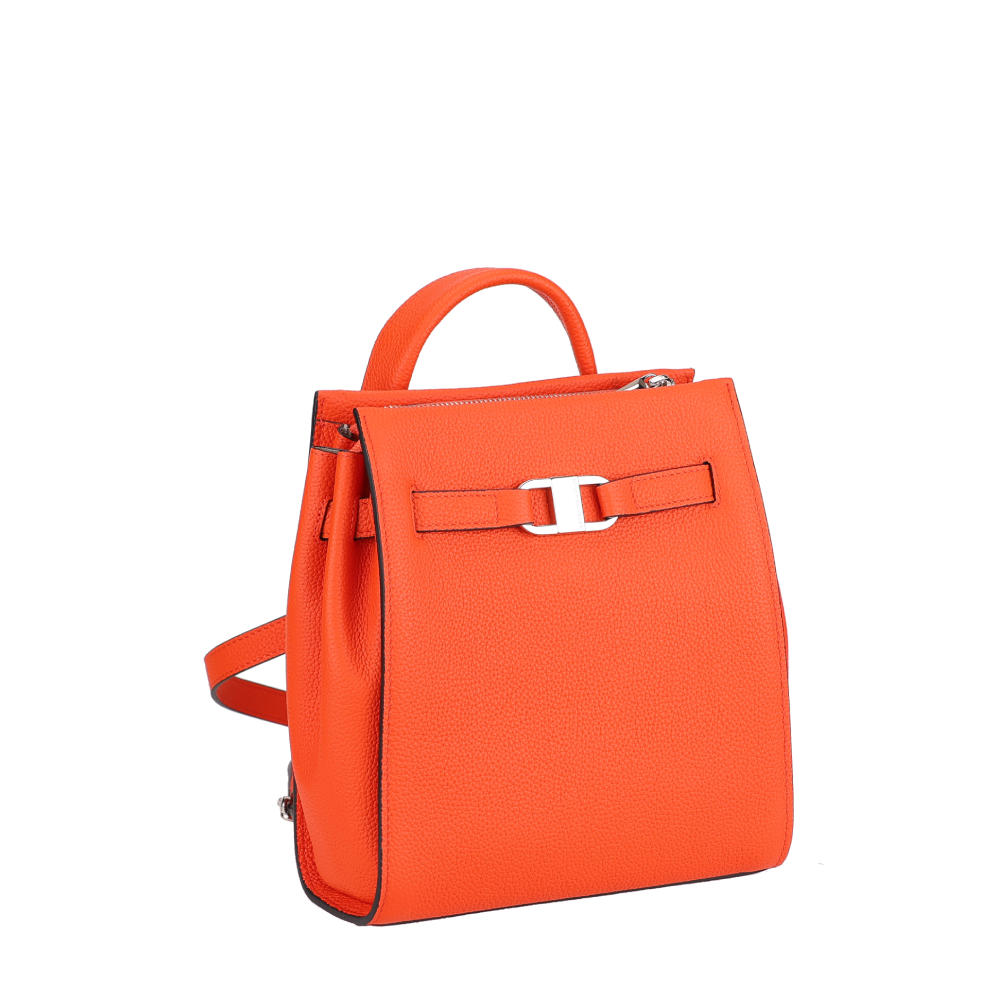 Daphne M leather backpack