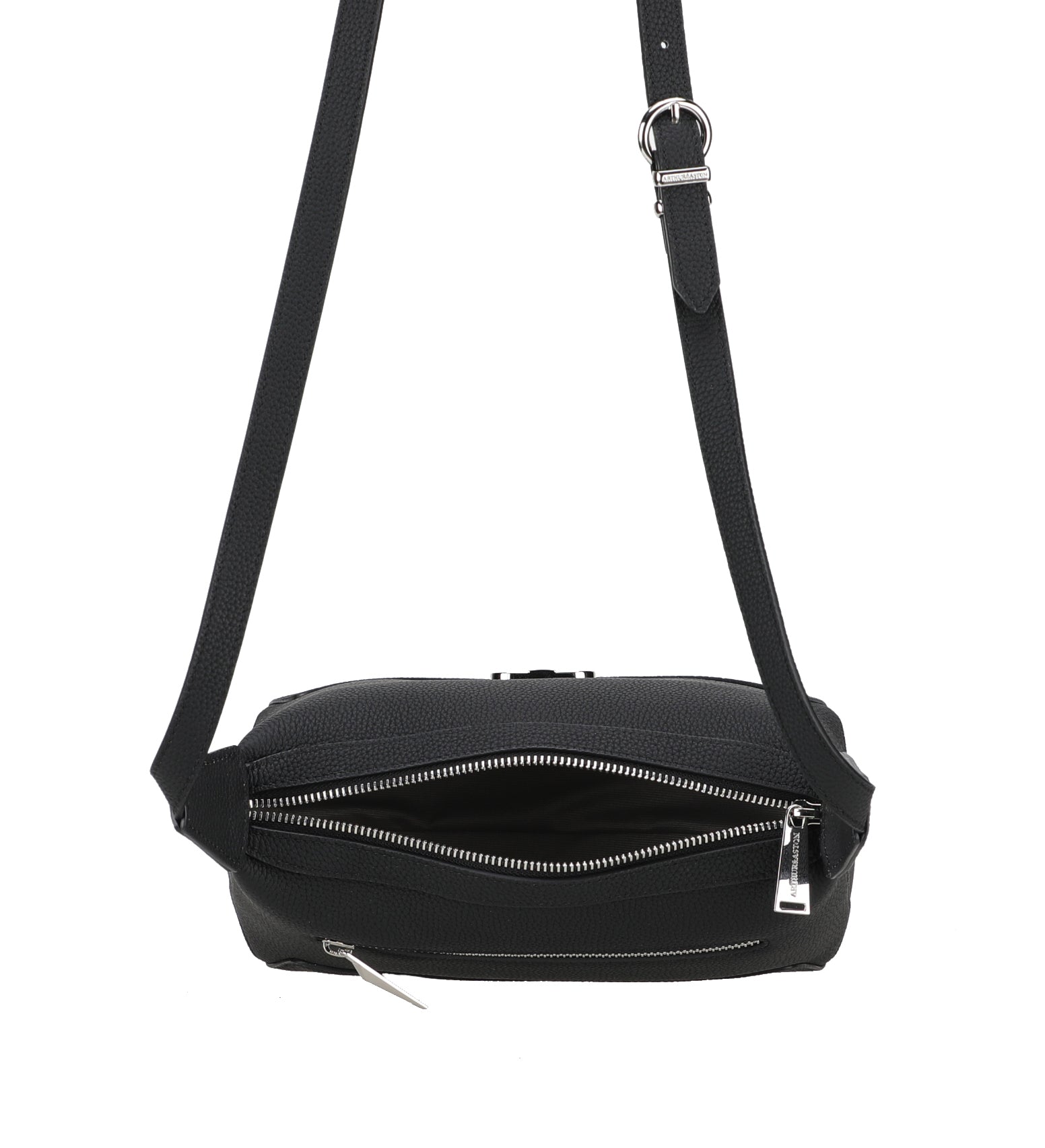 Daphne Leather Shoulder Bag