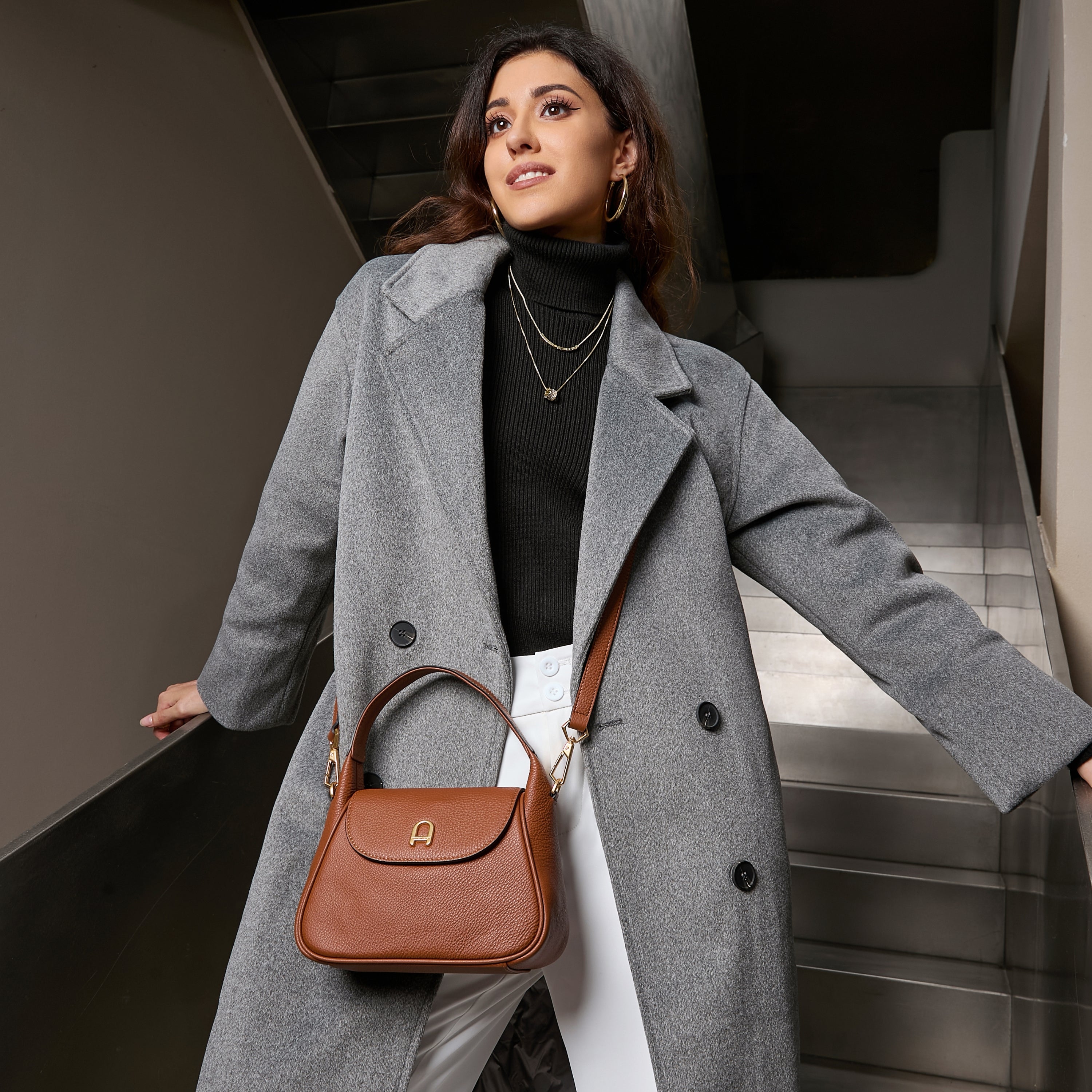 Camille leather handbag