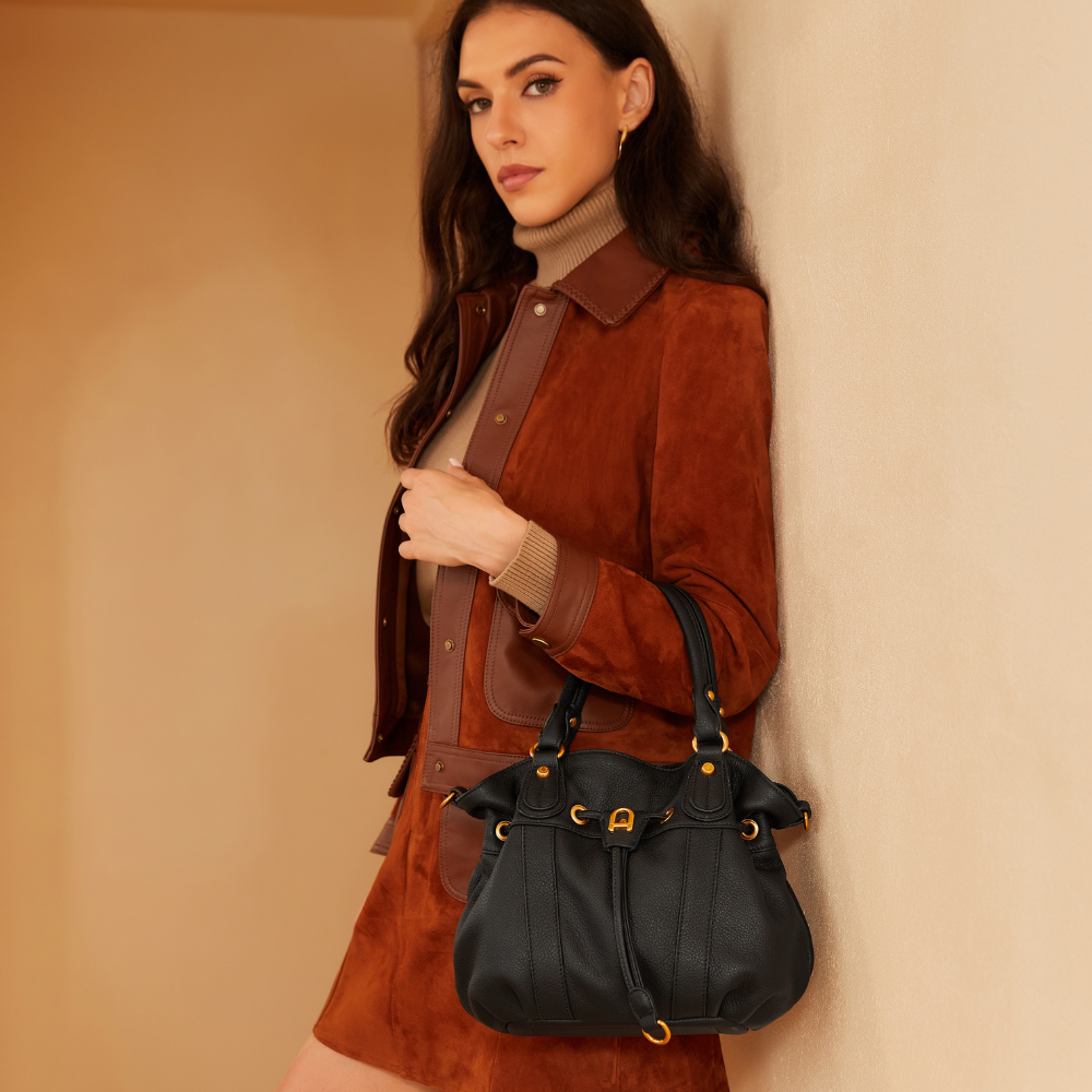 M Camille leather shoulder bag