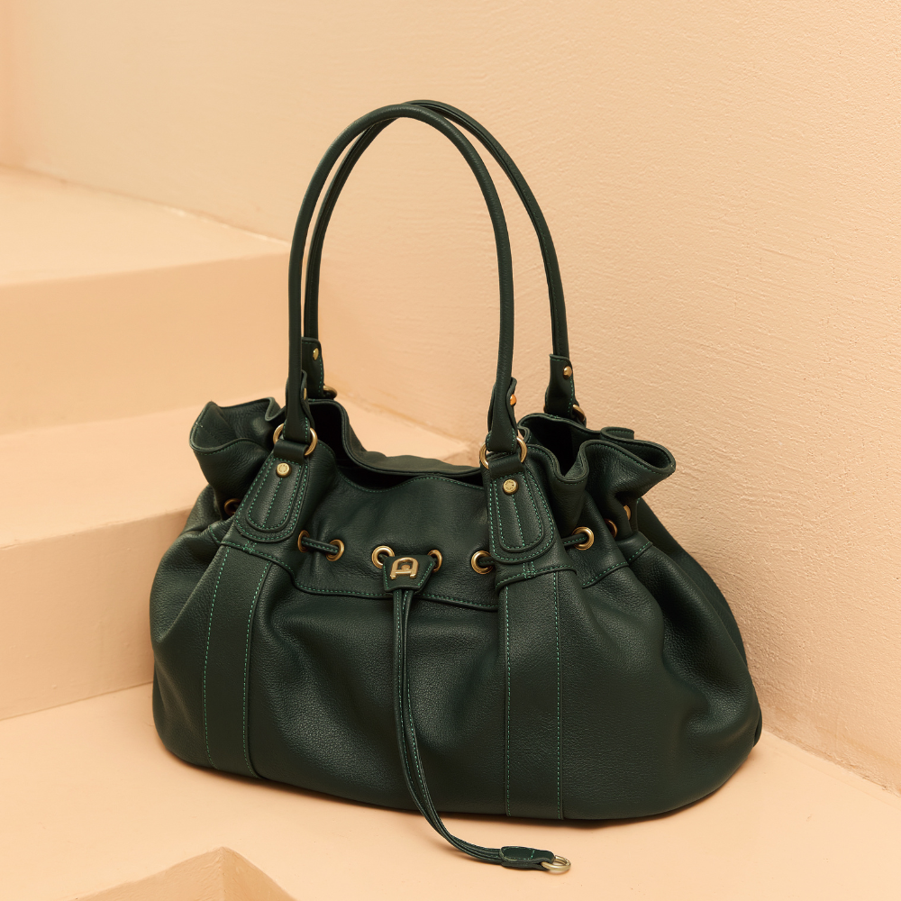 Camille XL leather shoulder bag