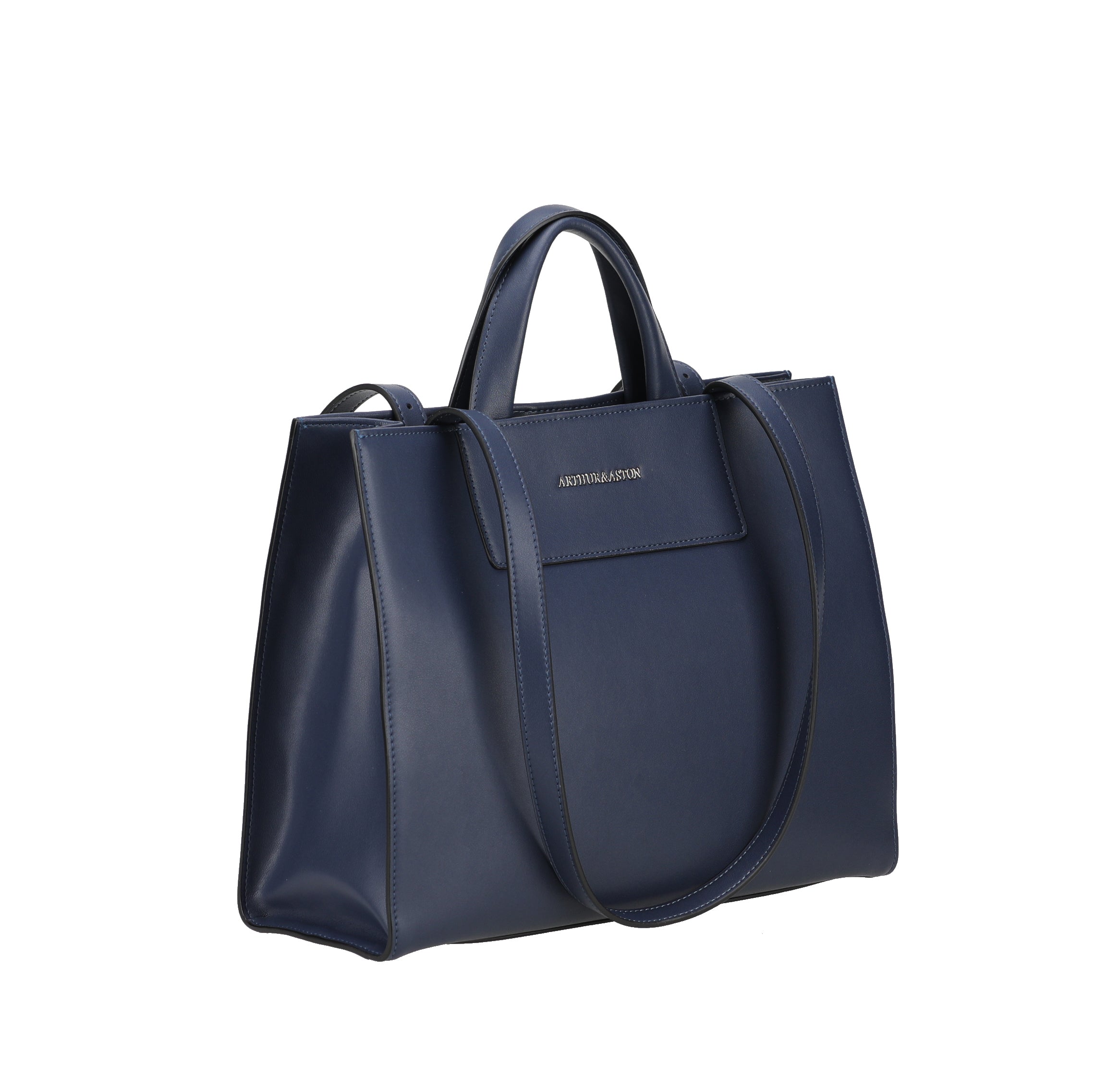 Daphne M leather handbag