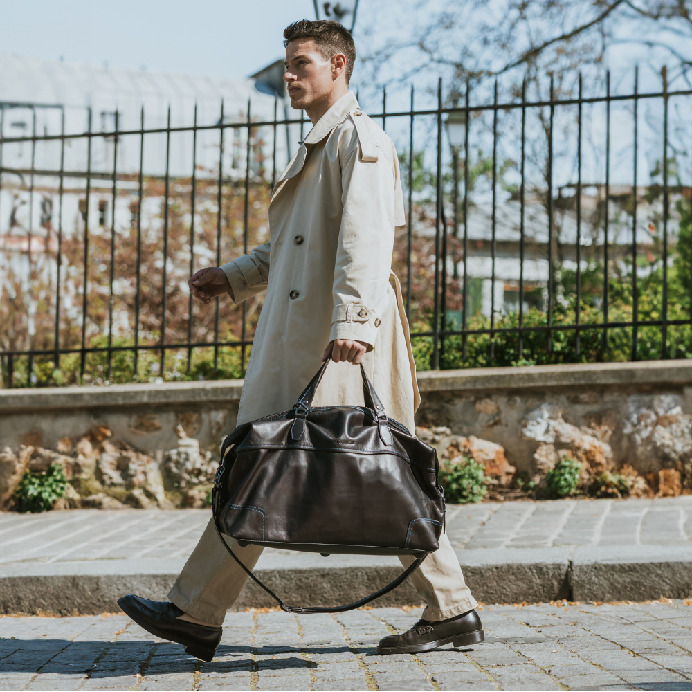 Large travel bag in dipped leather