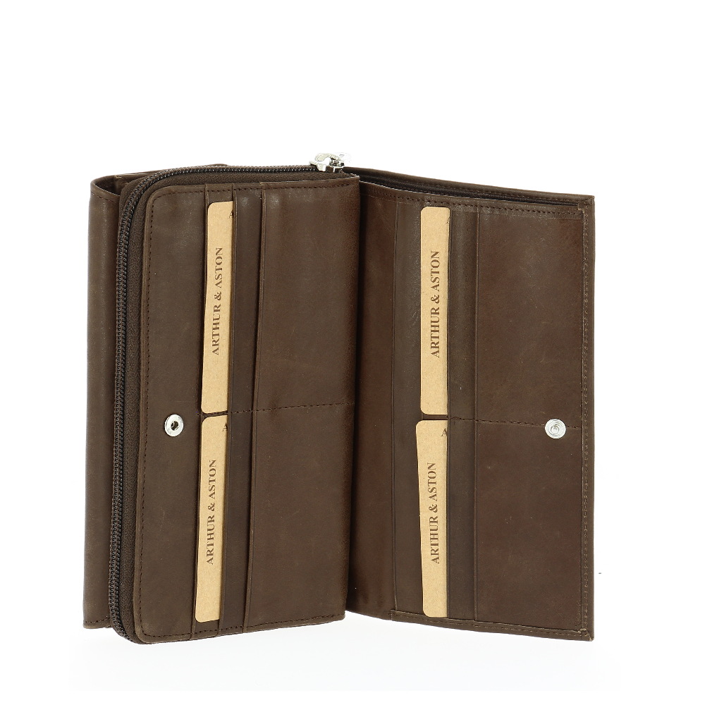 Oiled Leather Flap Checkbook Holder Companion