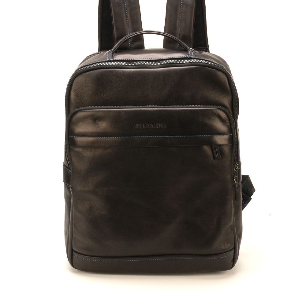Pablo backpack in dipped leather
