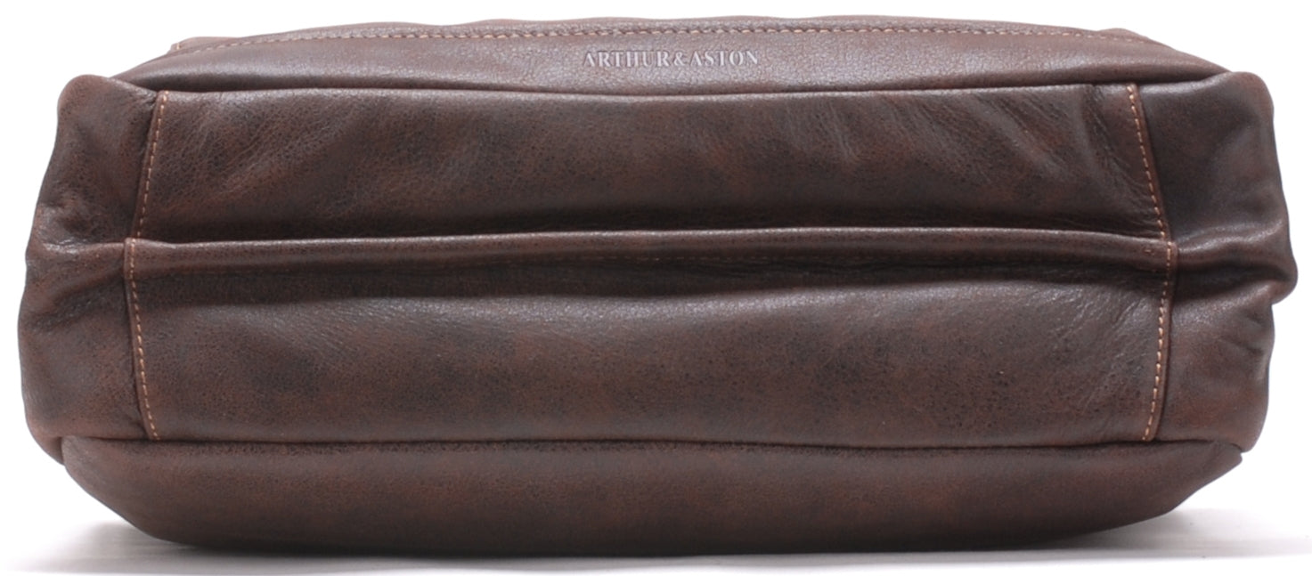 Cristiano leather destroyed 2 gussets briefcase