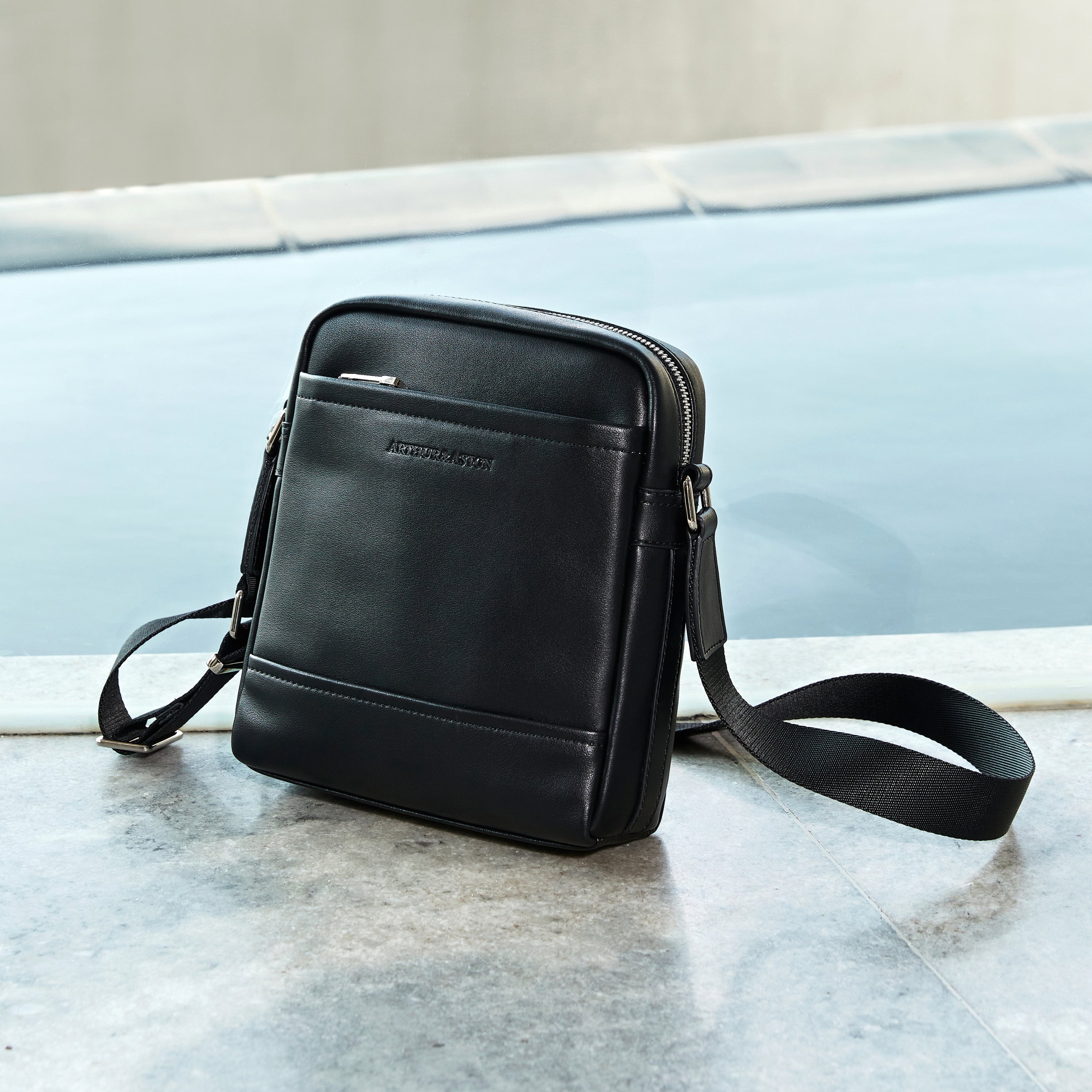 Walter split leather crossbody bag