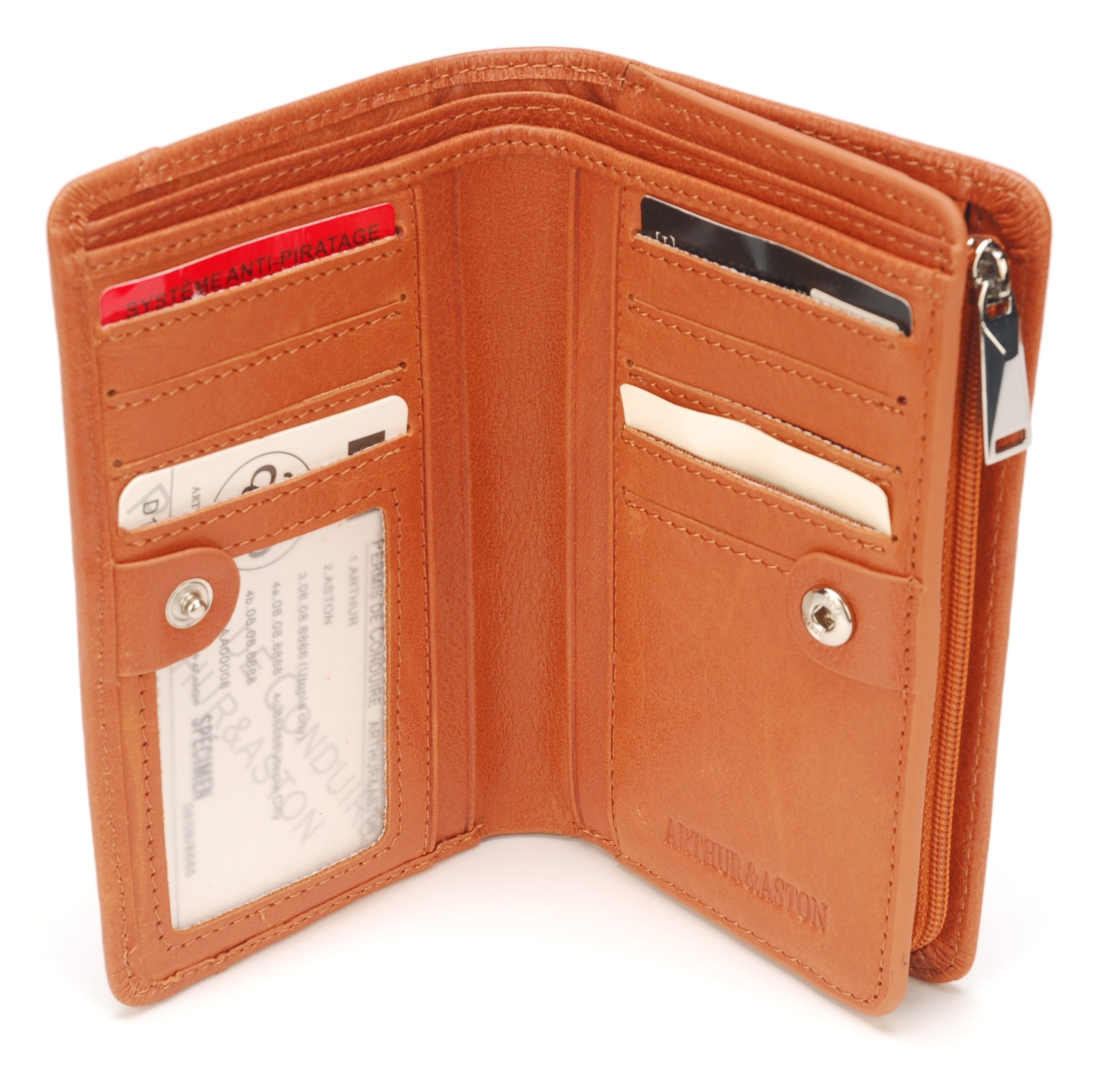 Juliette wallet in buffalo leather