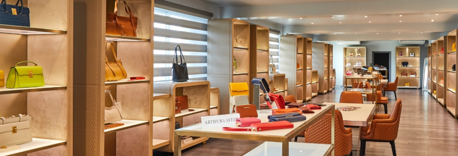 Marque arthur et aston clearance